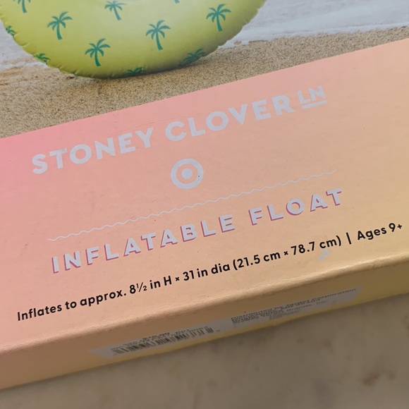 Stoney Clover Lane Limited Edition Palm Tree Theme Inflatable Float - Picture 4 of 7